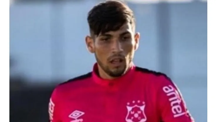 Gonzalo Reyes no sigue en el Montevideo Wanderers.