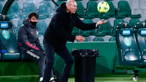 Zidane es contacto estrecho de un contagiado de coronavirus y está a la espera de los resultados del PCR
