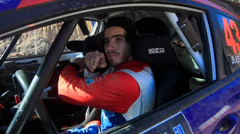 El piloto de rally fue acusado por sus vecino por su supuesto festejo masivo en Cachagua.