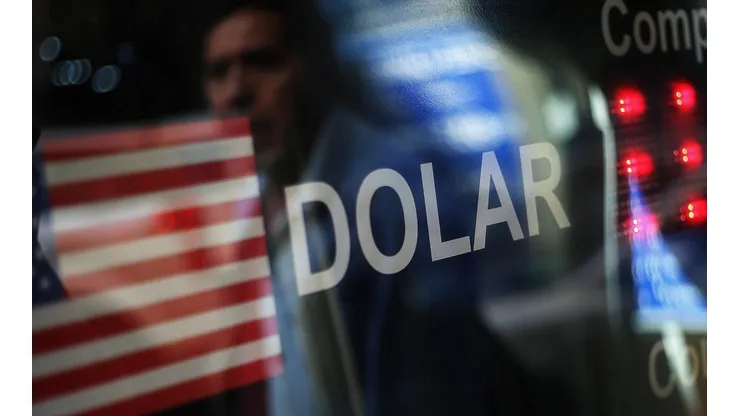 Subió el precio de la transacción del dólar