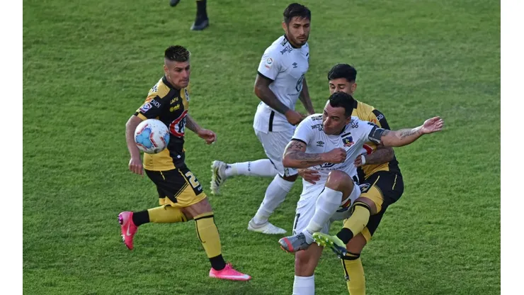 Coquimbo Unido debe enfrentar a Colo Colo en uno de los partidazos pendientes del Torneo Nacional.