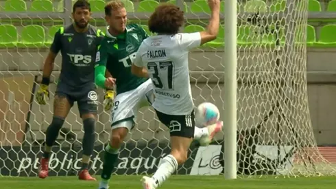 Falcón vio la roja tras esta jugada