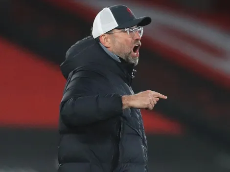 Klopp pierde la cabeza y ataca al VAR y al Manchester United