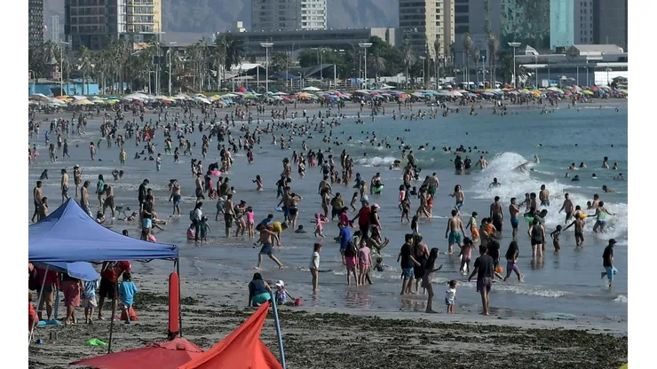 Miles de personas ya solicitaron el Permiso de Vacaciones