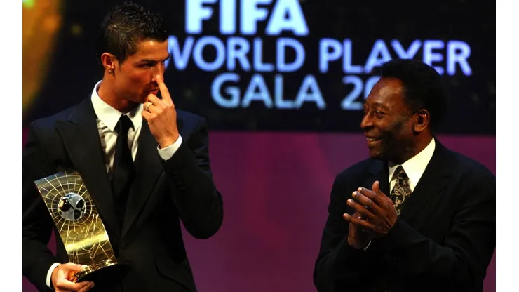 Pelé afirma que marcó más goles que Cristiano Ronaldo.