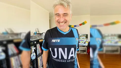 A ponerse las pilas Iquique: Jorge González se puso la camiseta de los Dragones Celestes.