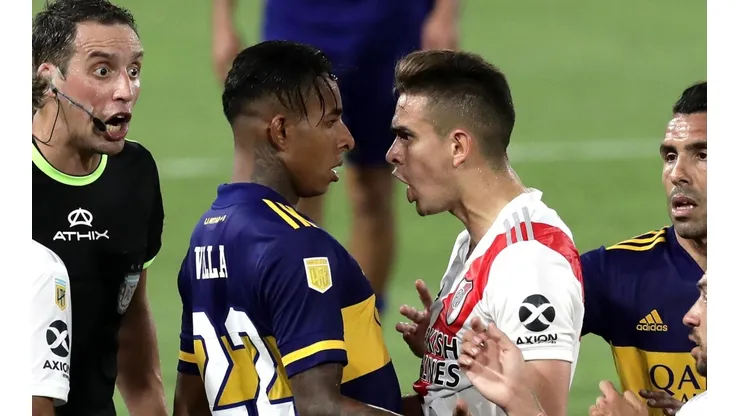 Santos Borré discute con Villa en un apasionante Boca - River