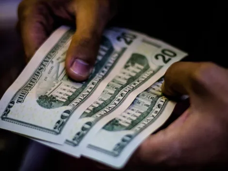 Precio del dólar lunes 4 de enero 2021