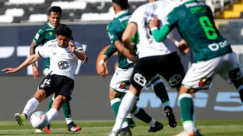 Matías Fernández salió lesionado con Antofagasta y es duda.