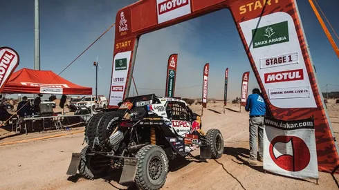 El primer auto saldrá desde el campamento a las 00:45 horas de Chile para la segunda etapa del Rally.