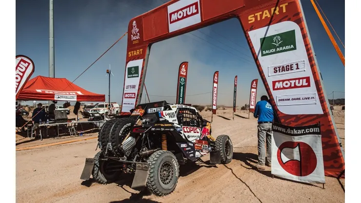 El primer auto saldrá desde el campamento a las 00:45 horas de Chile para la segunda etapa del Rally.