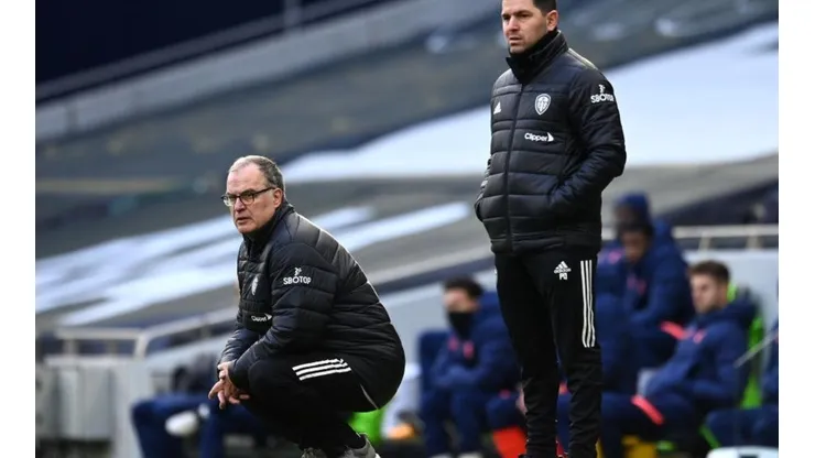 El enfado de Bielsa por un error que se transformó en penal y gol para los Spurs.