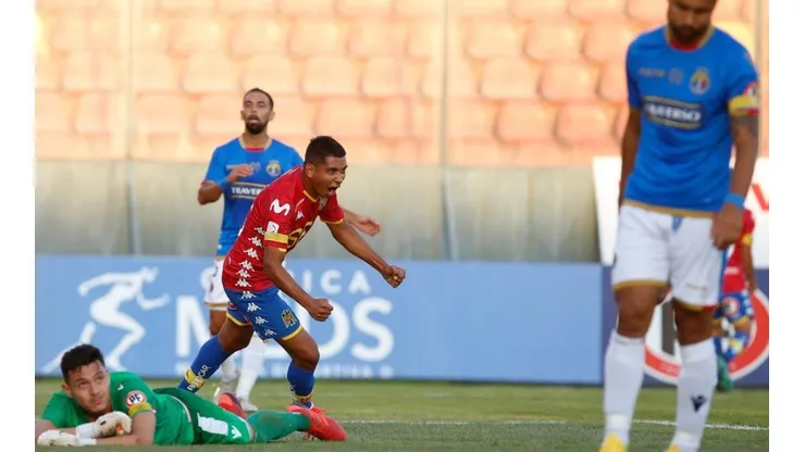 Hispanos y audinos chocan en un nuevo Clásico de Colonias.