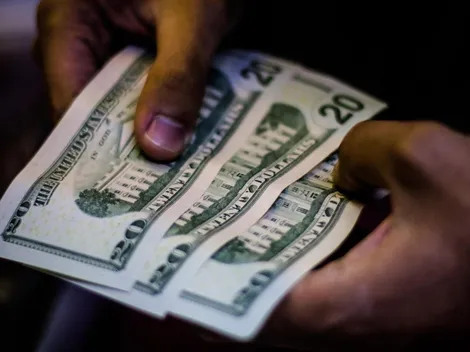 Precio del dólar 1 de enero 2021