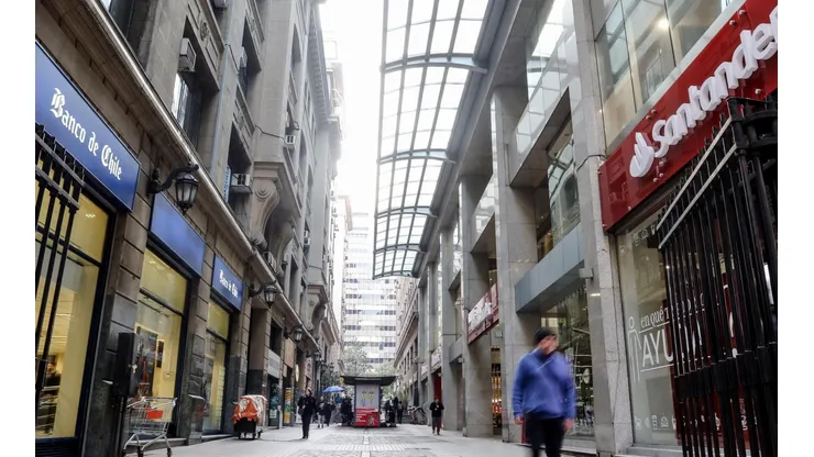 ¿Cómo realizar trámites en este feriado bancario?