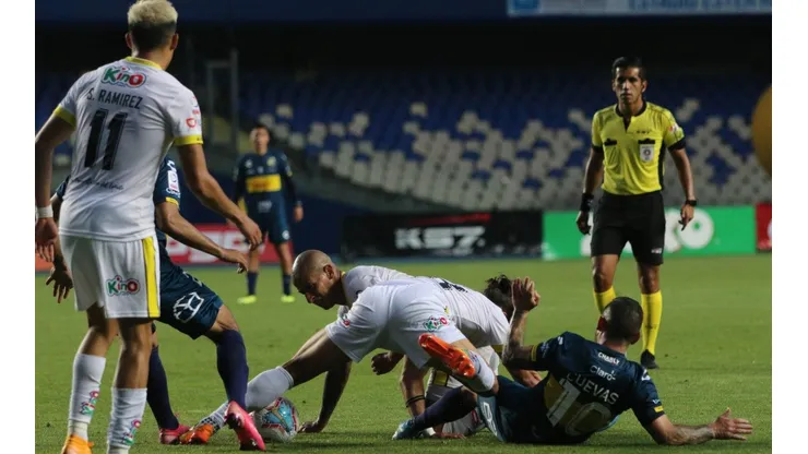 Partido jugado entre Everton y Universidad de Concepción