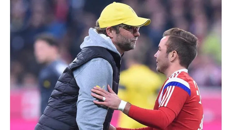 Mario Götze en el Bayern Munich saluda cariñosamente a Jürgen Klopp