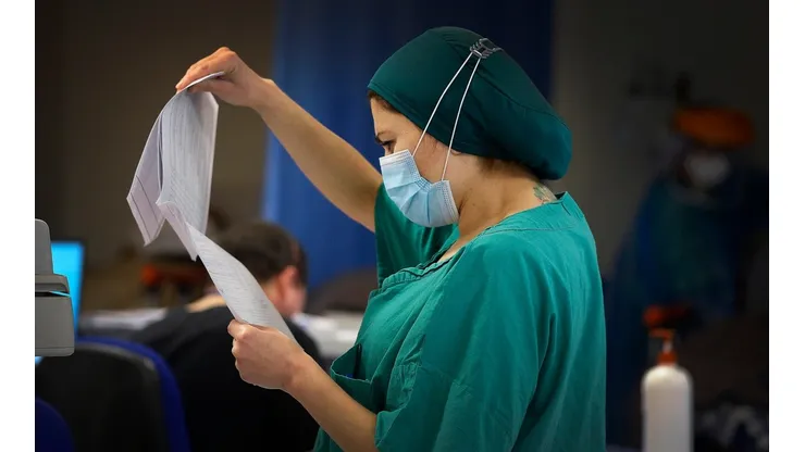 Los trabajadores de la salud tendrán un pequeño aporte del Estado.