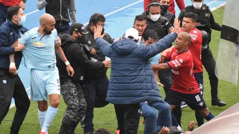 Marcos Riquelme desatado de ira en contra de Serginho