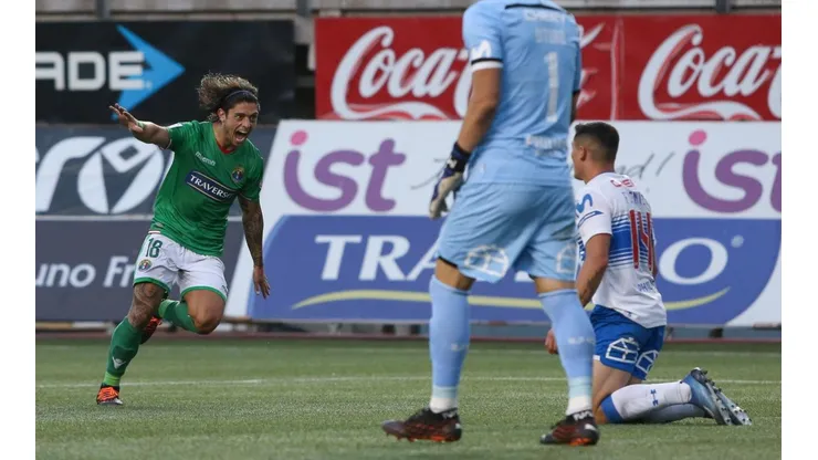 Montecinos y celebró ayer su gol contra la Católica y hoy lanza sus dardos al árbitro.