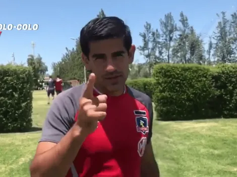 Barroso presume la nueva camiseta de Colo Colo de regalo de Navidad