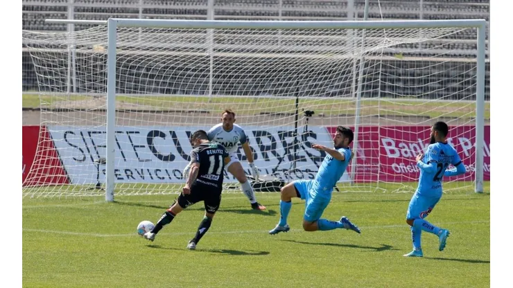 Jonathan Benítez es un pilar en el ataque de los árabes.