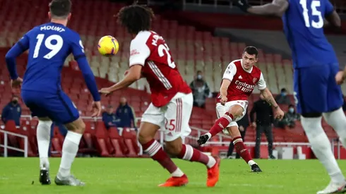 El Arsenal toma aire tras vencer al Chelsea a punta de golazos