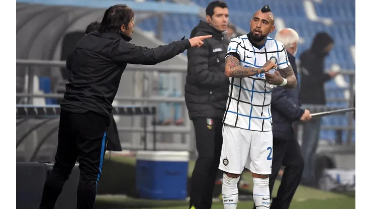 Vidal confesó que pudo ir a otro club con Conte