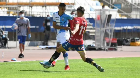 Antofagasta intentará acortar distancias con Unión Española en su visita a Santiago.