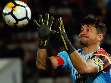 Nico Peric chaquetea a su compañero y todo el mundo ríe