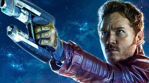 El actor dice acabar con las dudas tras vencer a Evans en el campeonato de futbol de fantasía