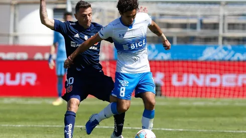 Universidad de Chile y Universidad Católica se vuelven a ver las caras en una nueva edición del Clásico Universitario en el Estadio Nacional.