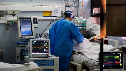 Gobierno anuncia Bono especial para profesionales de la salud