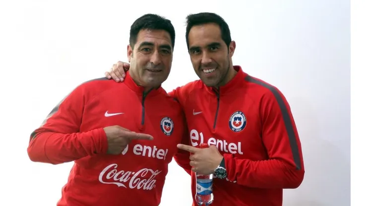 Bravo celebra el título de Nelson Tapia