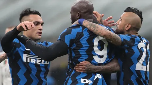 El Inter va por el primer lugar en la Serie A.