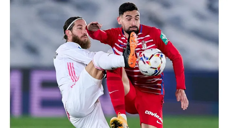 Real Madrid derrotó al Granada y es líder de La Liga