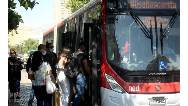 El transporte público tiene horario especial