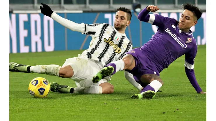 Erick Pulgar ingresó en el segundo tiempo en la Fiorentina contra Juventus.
