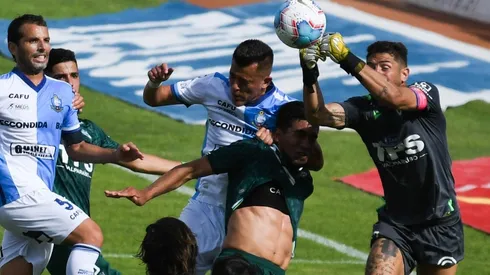 Antofagasta y Santiago Wanderers empataron en un duro encuentro