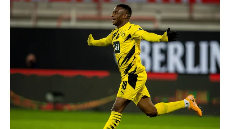 Moukoko sigue haciendo historia en Alemania