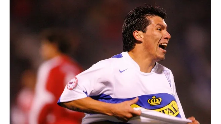 Los hinchas cruzados sueñan con ver a Gary retirándose en la UC.