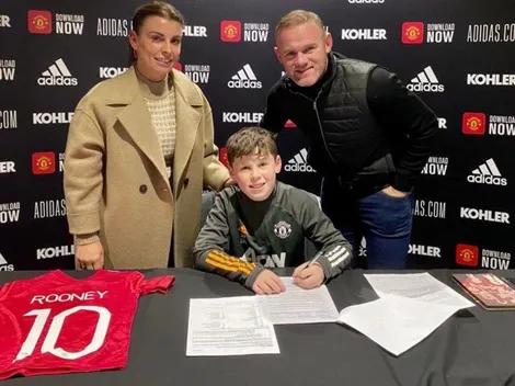 Hijo de Rooney firma contrato con el Manchester United