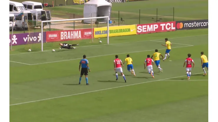Juan José Echave y el penal atajado a Brasil sub 20.