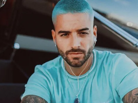 Maluma presume de su Ferrari negro