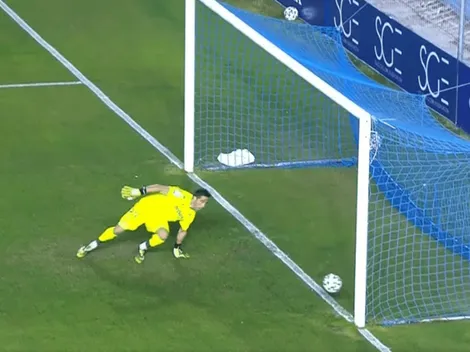 El angustioso y notable tapadón de Bravo contra el UCAM