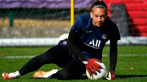 Christiane Endler alcanzó el merecido reconocimiento de futbolistas y entrenadores de fútbol femenino de todo el mundo