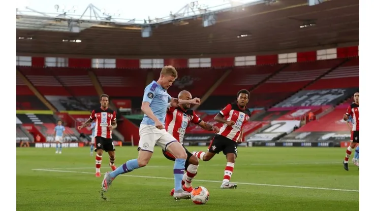 El City intentará recuperar terreno ante un regular southampton.