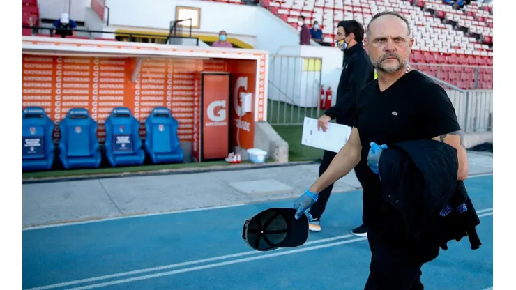 Javier Torrente ante Santiago Wanderers