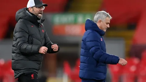 Jürgen Klopp y José Mourinho luego del triunfo del Liverpool