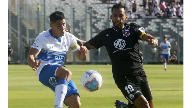 El campeón del futbol chileno recibe al equipo del DT que los sacó campeón.